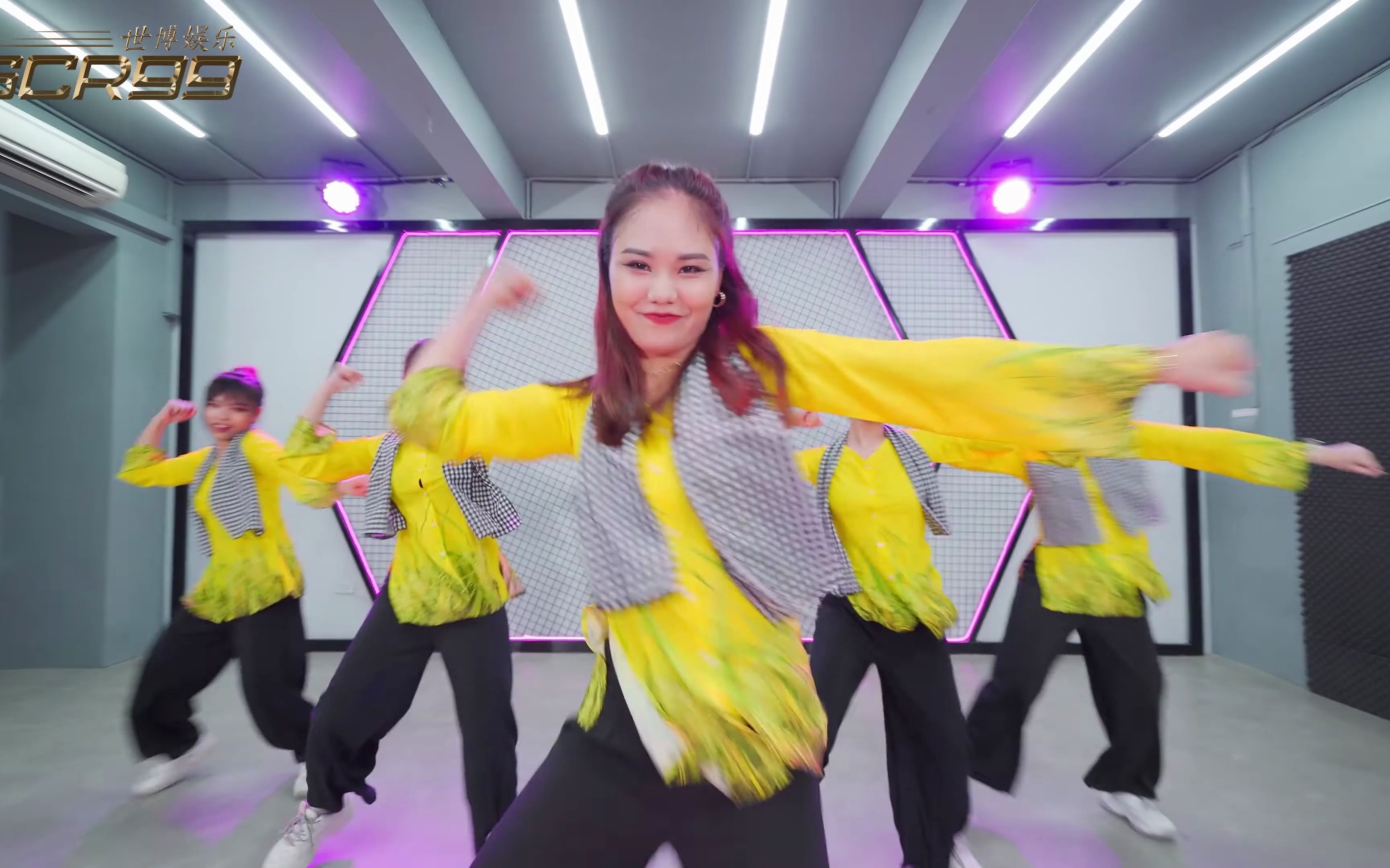 [越南魔性抖音舞] yêu là c0663i(爱就要结婚) remix - x2x