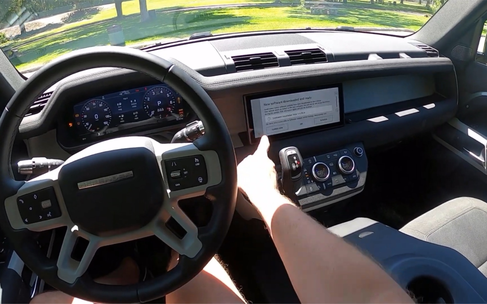 第一视角 4k原声!2021新款路虎卫士90 试驾