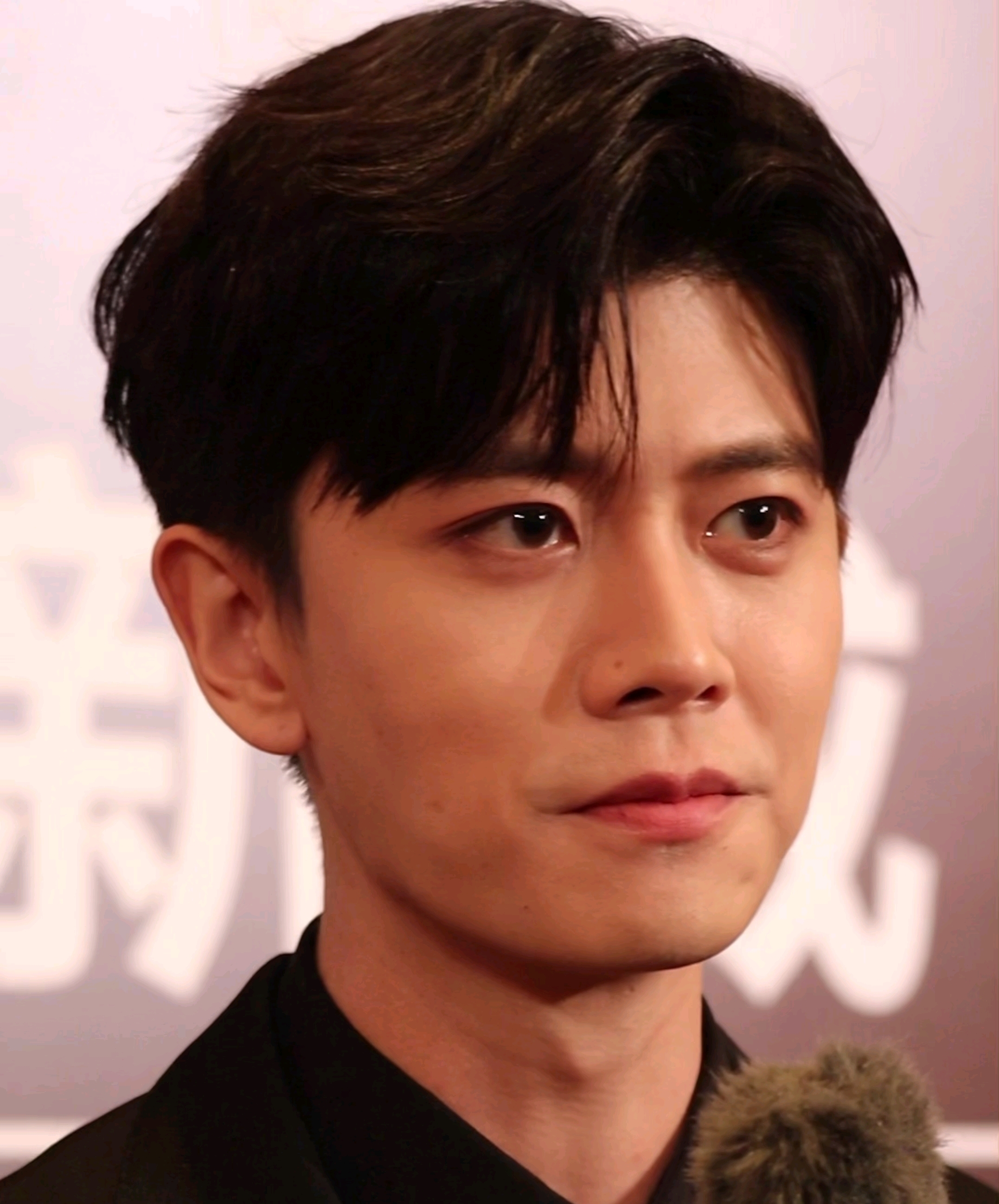 任嘉伦生图更绝妈生脸就是牛!大帅哥360°无死角就是帅啊!