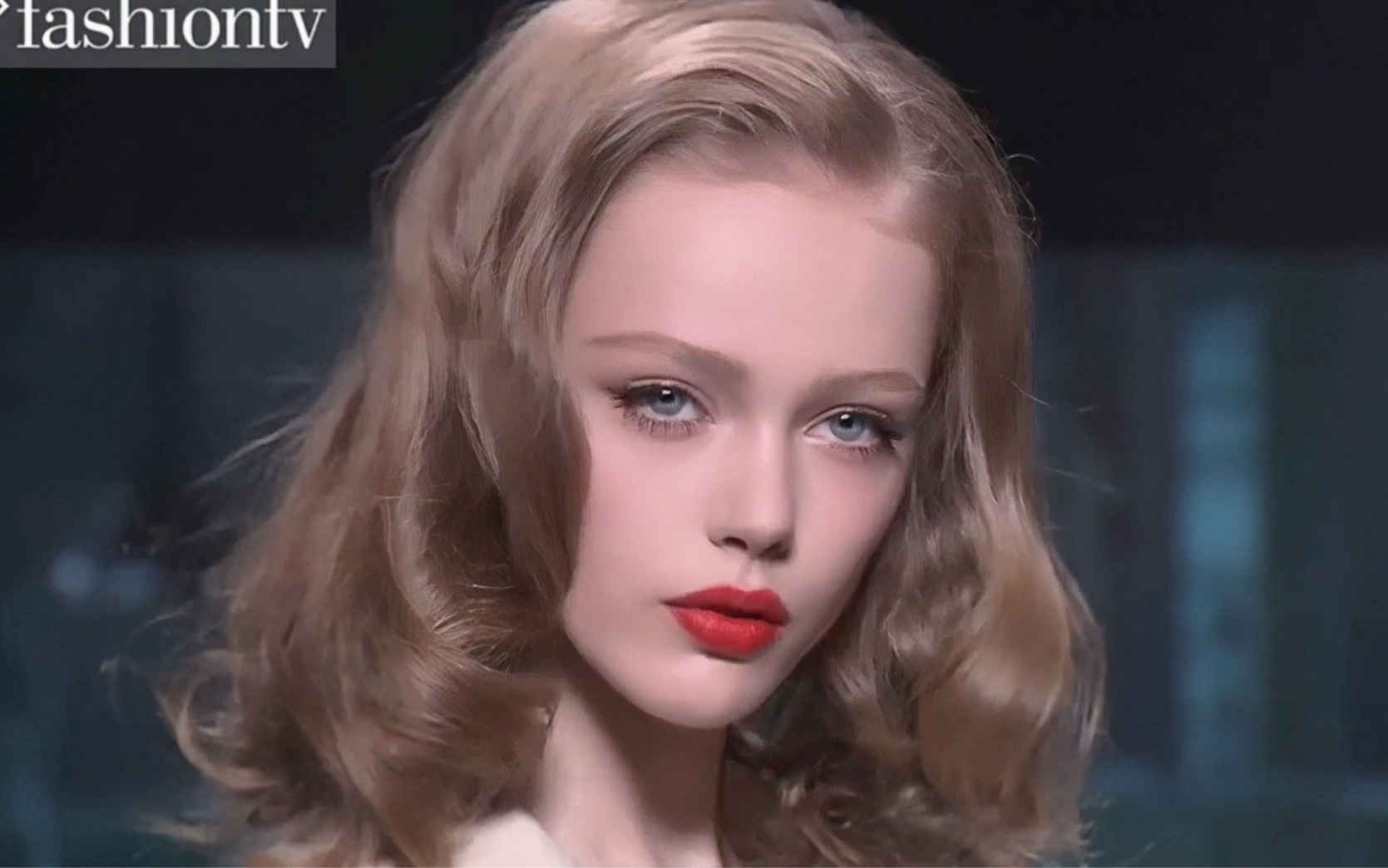 瑞典超模萝卜达|frida gustavsson × christian dior|达达迪奥秀场