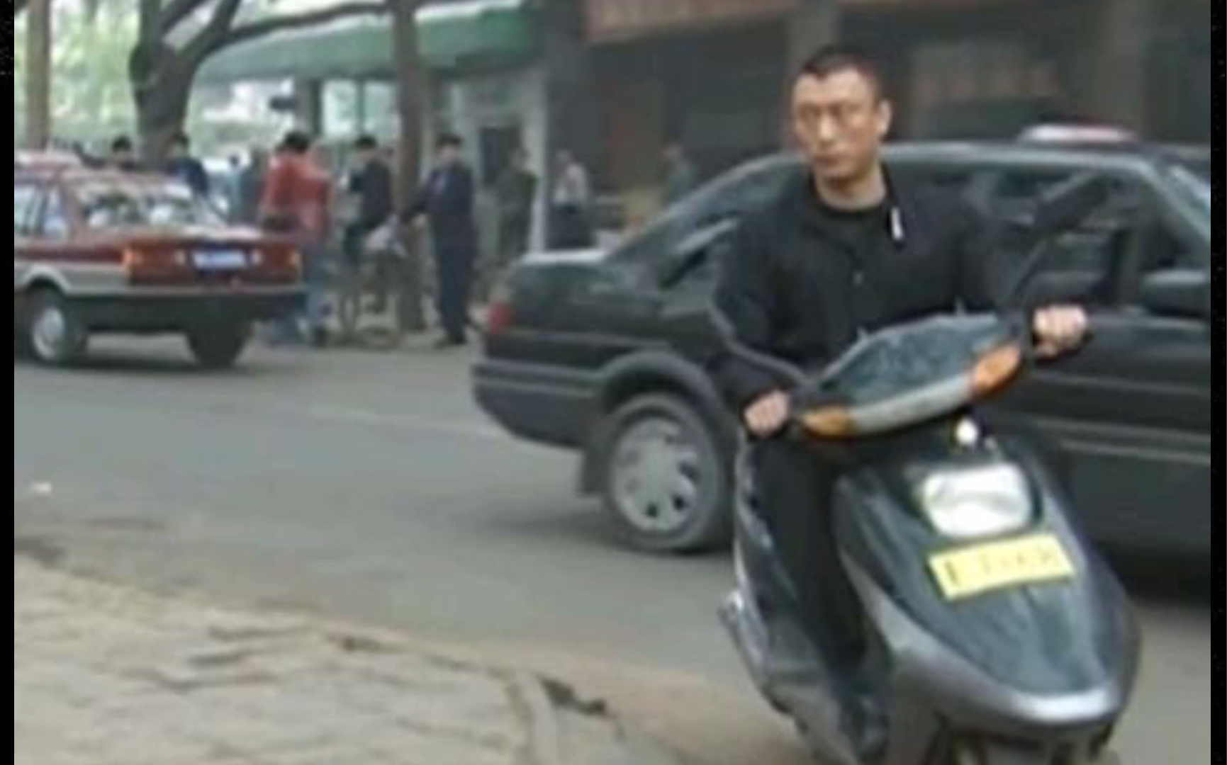 刘华强骑摩托高清图片