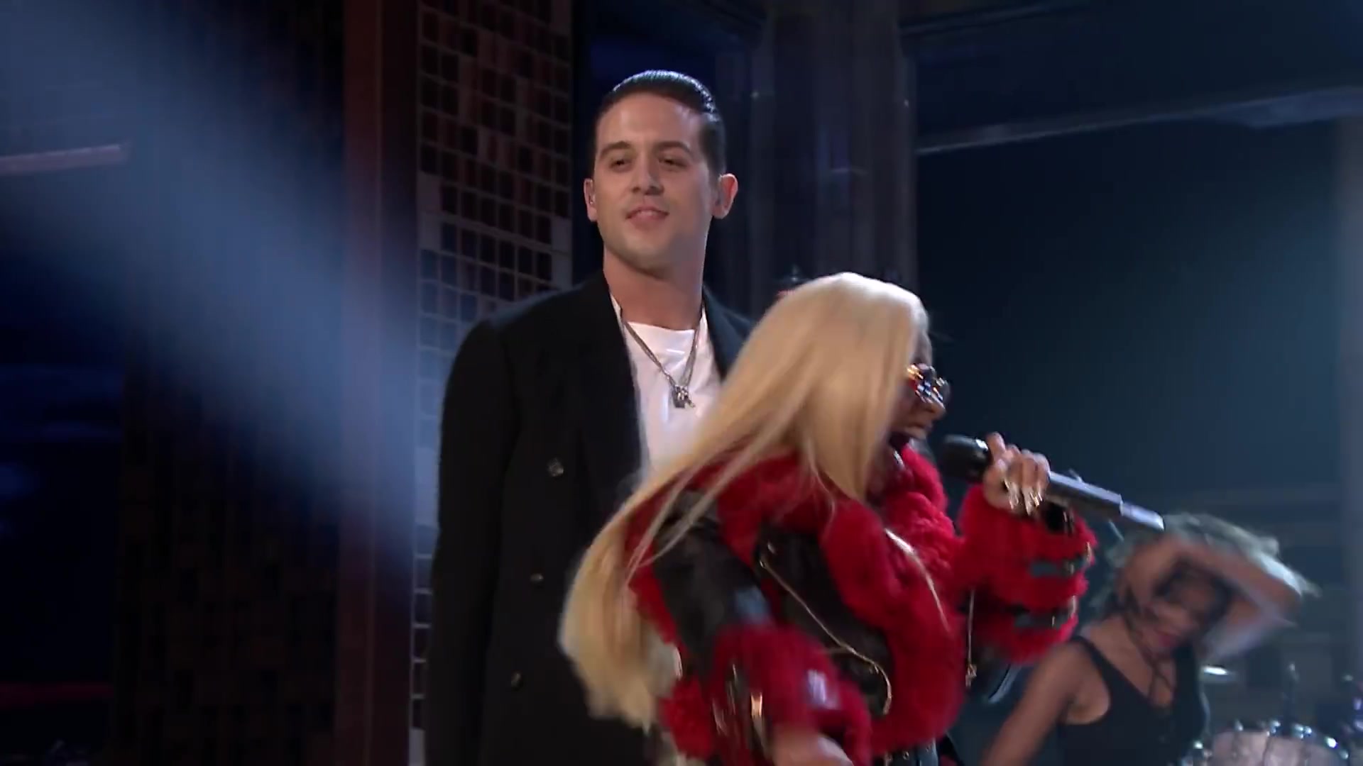 [图]G-Eazy ft. Cardi B No Limit