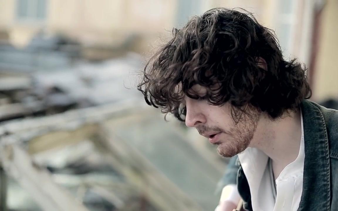 [图]Hozier - Cherry Wine (Live & Album version)