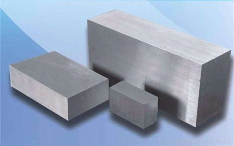 科普非标自动化设备常用材料热作模具钢skd61