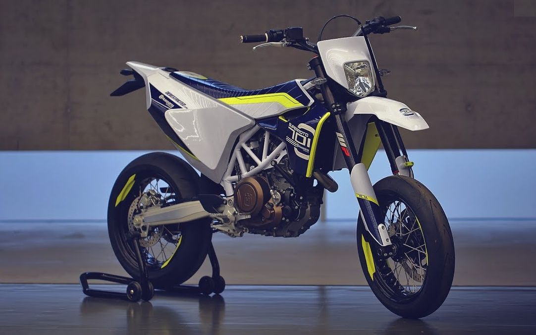 车子就要滑着骑!骑胡斯瓦纳husqvarna 701 滑胎来跑赛道日!