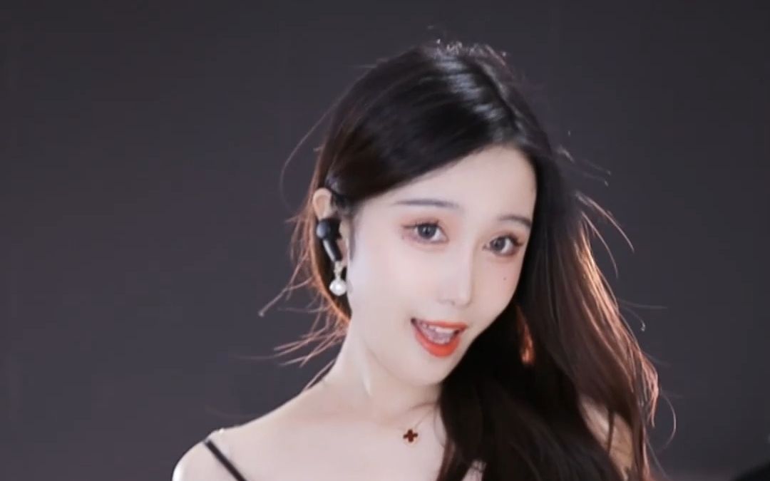 最爱系列:金秀妍(rd清妍)- 黑桃a(皮衣包臀裙黑丝高跟)