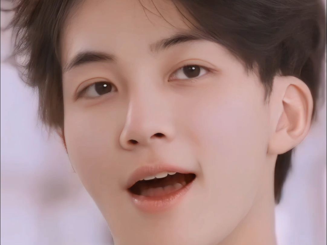 【尹净汉】这哥的素颜是无敌的