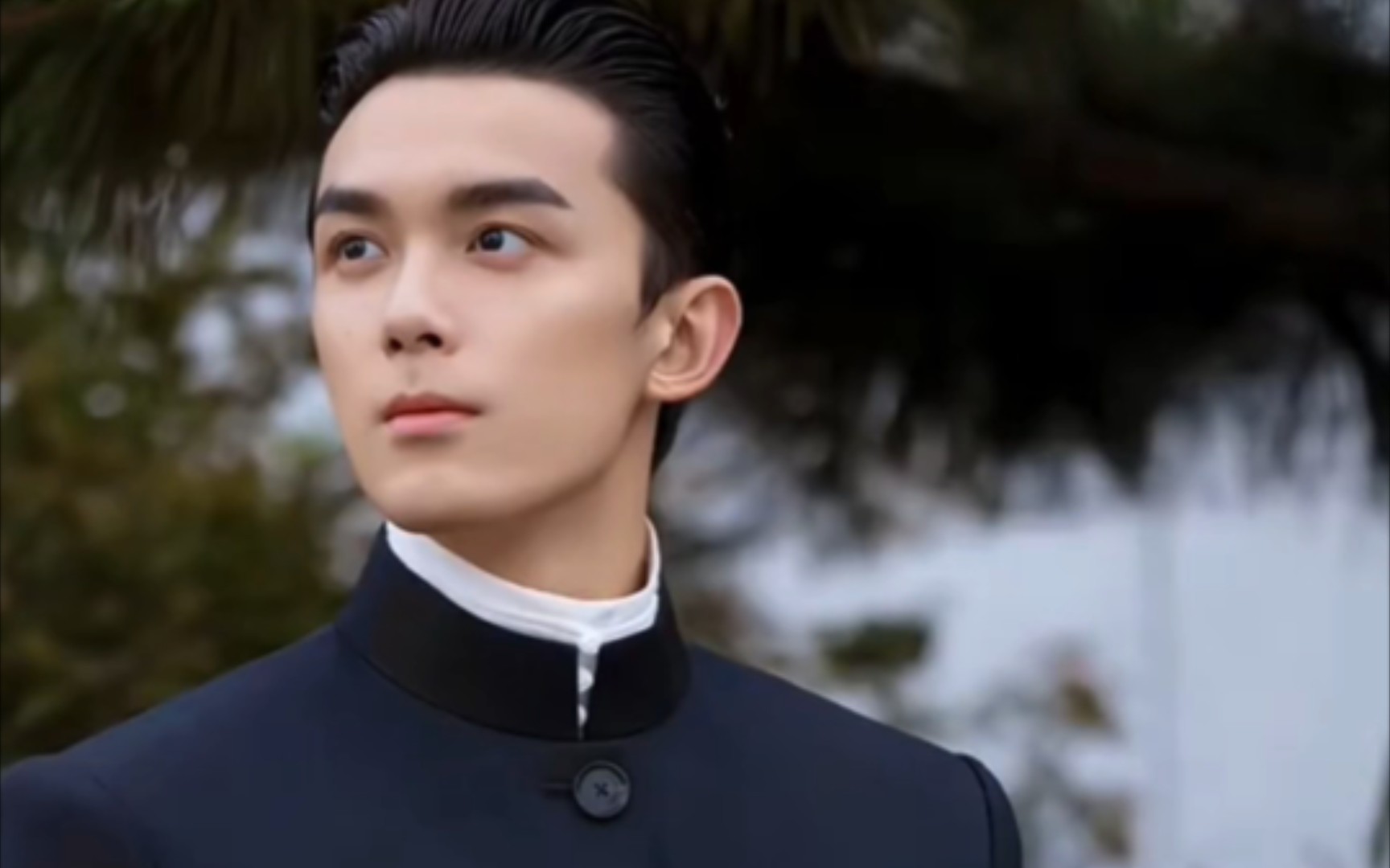 谁懂啊!吴磊穿中山装,也太帅了吧!