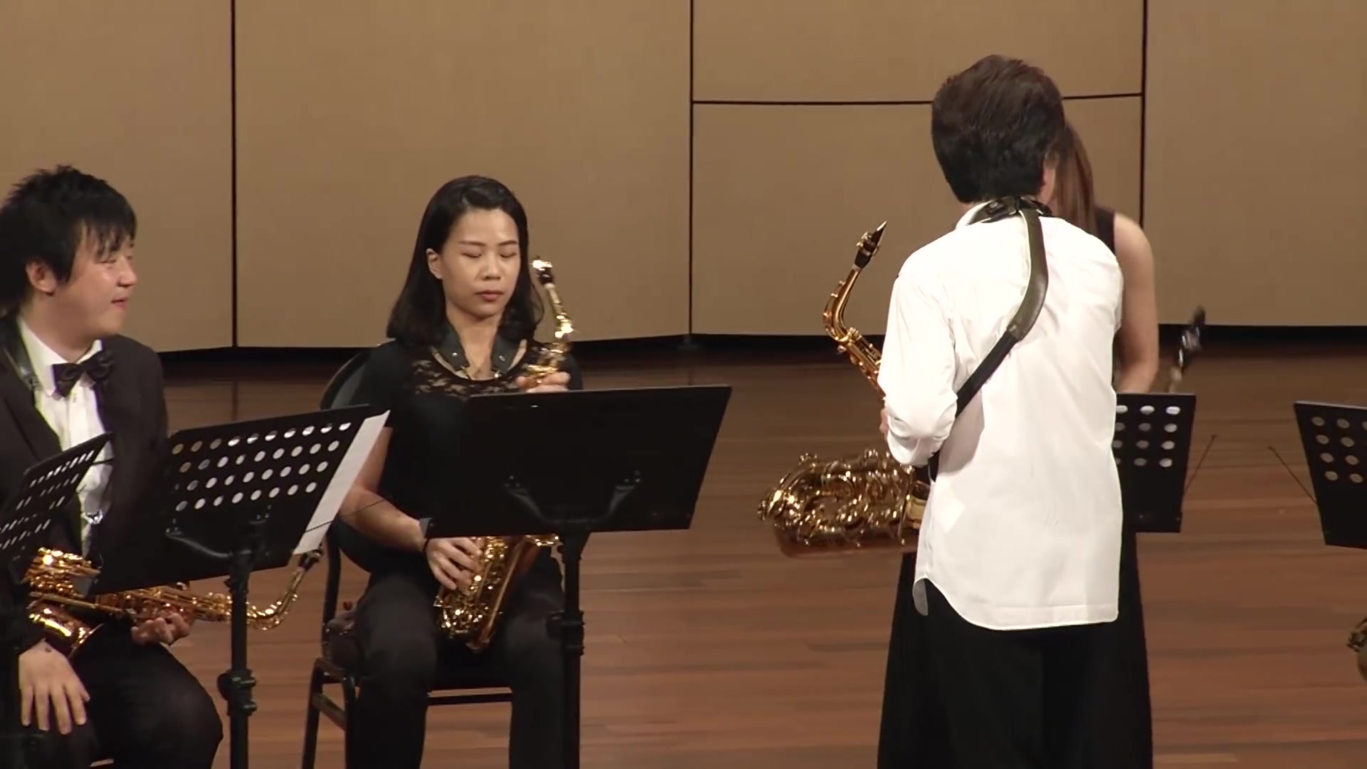 [图]奇异恩典Amazing Grace 演奏：须川展也 & Sax Radio Ensemble _