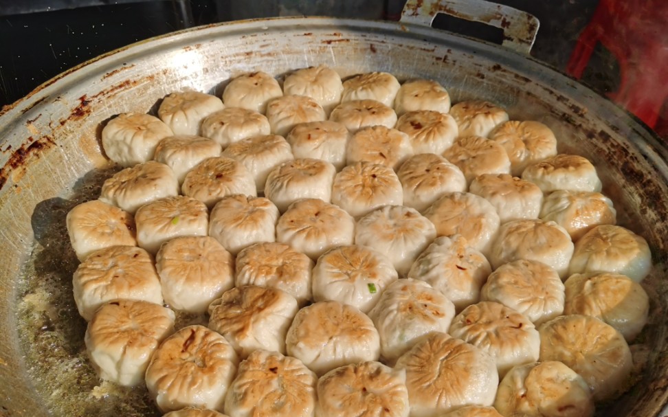 莆田小吃煎包,刚出锅一炉就被买光了,老板手艺真好!
