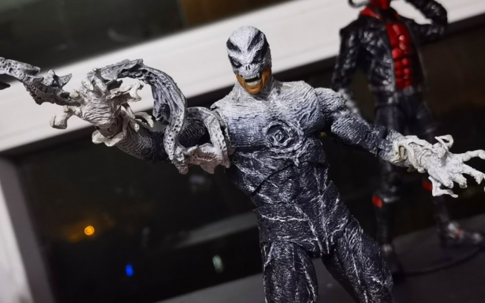 麦克法兰再生侠系列 鬼隐侠重涂上色