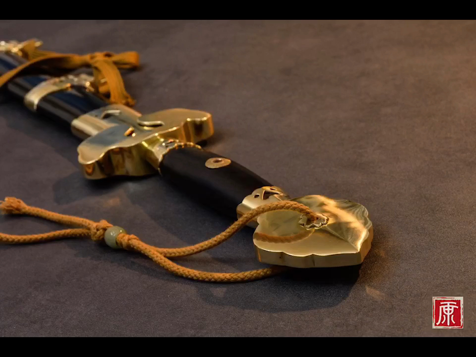 另一种风格的明公卿剑