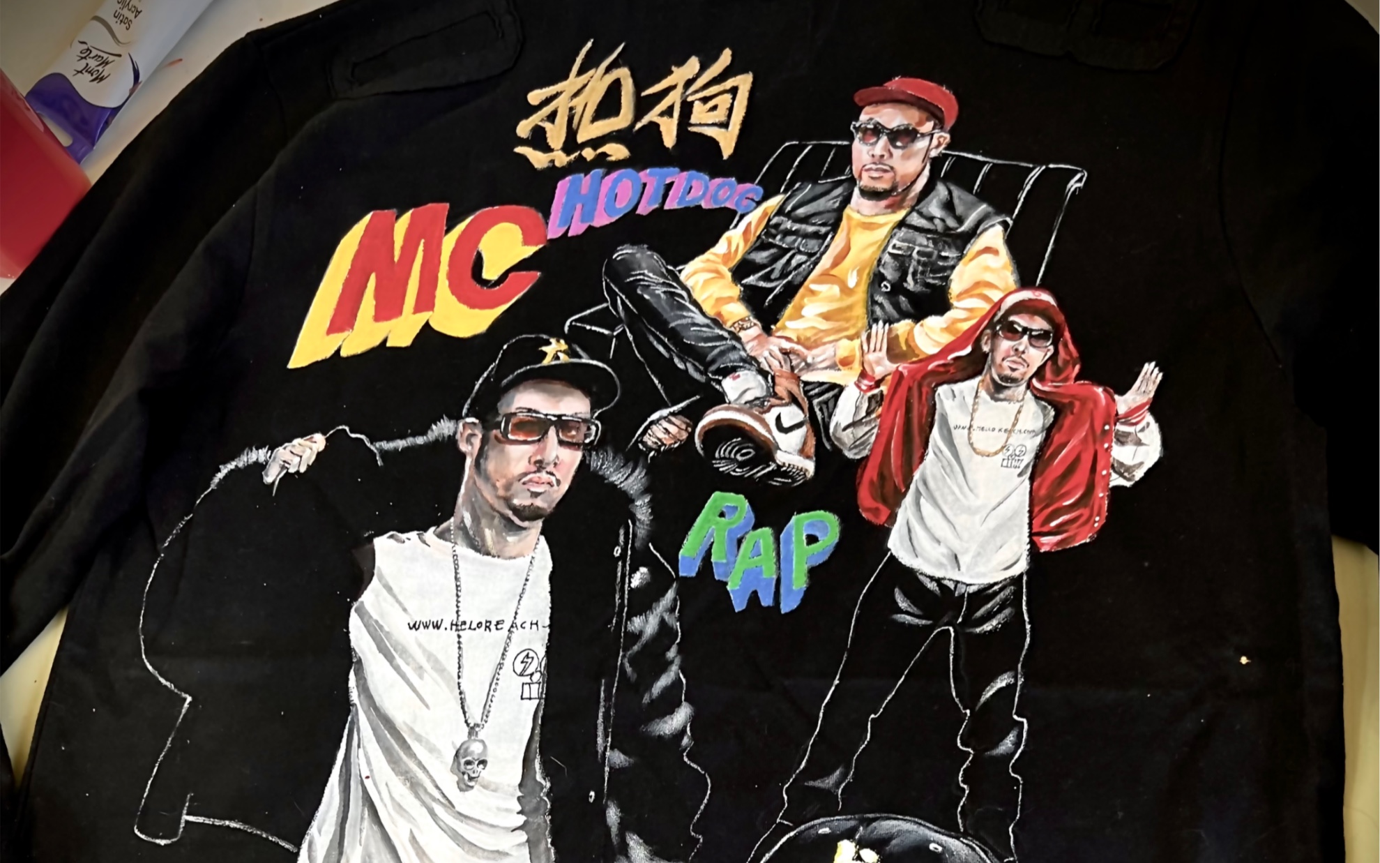 定制手绘vintage复古tee mc hotdog