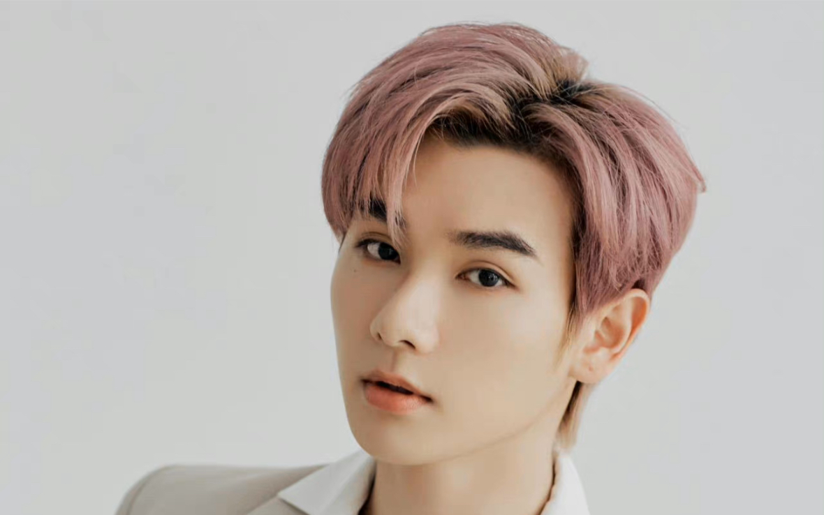 高卿尘,2023泰国风情节,高卿尘帅