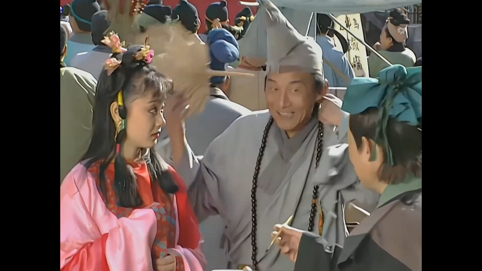 苏玉兰:"他怎么能琴棋书画样样通啊"