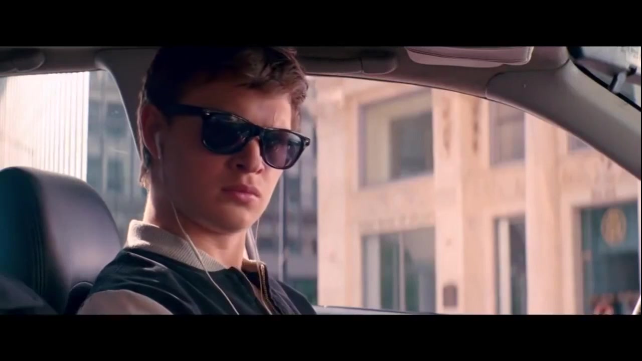 逮虾户原曲《deja vu》