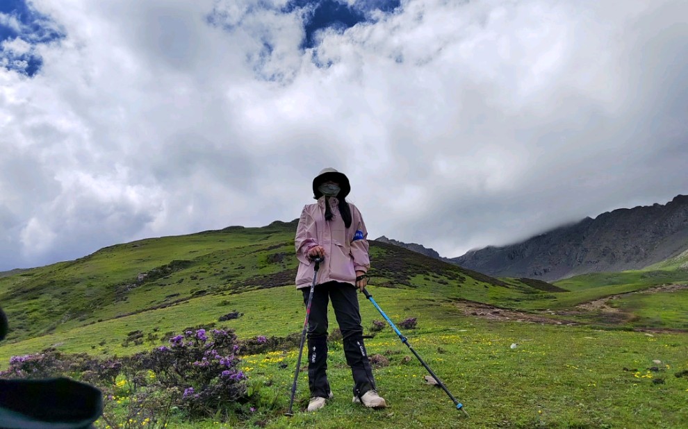 登上了吴邪眼中的四姑娘山 追寻盗墓笔记反复去了三星堆 九寨沟下次等