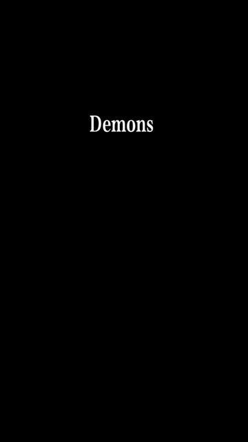 《Demons》恶魔~这首歌发行于2013年,梦龙乐队的歌都很大题材并附有意义,这首mv是为了身患癌症的粉丝TaylorRobinson筹款,真的很感人.Dem哔...