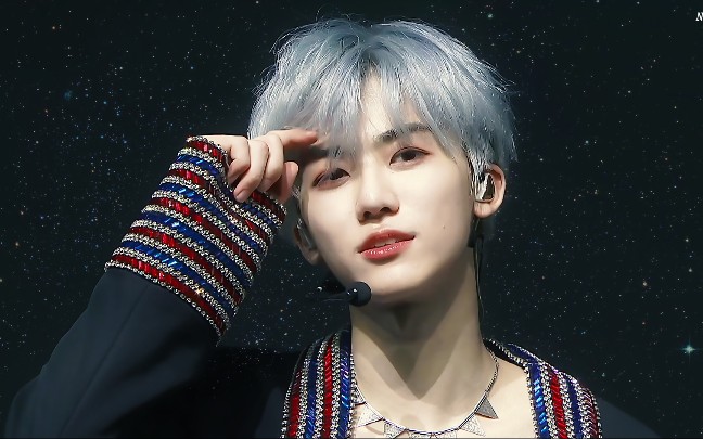 "你懂什么叫真正的人间爱神嘛" 【四代神颜|罗渽民】