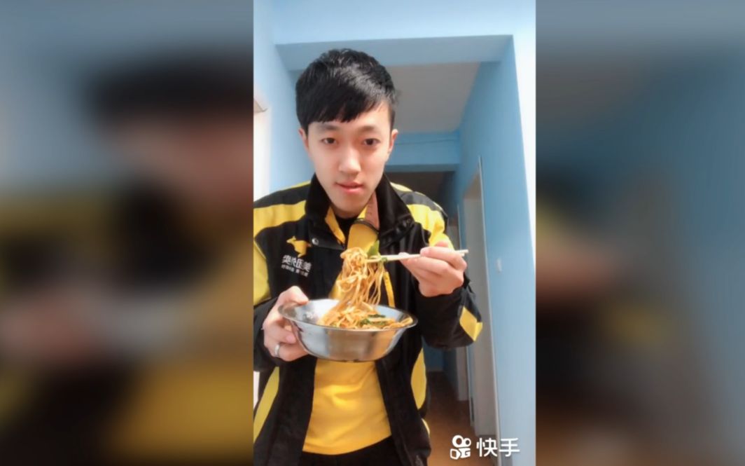 土味食堂:算命的说,我以后黄袍加身,餐餐大鱼大肉,我信你个鬼!