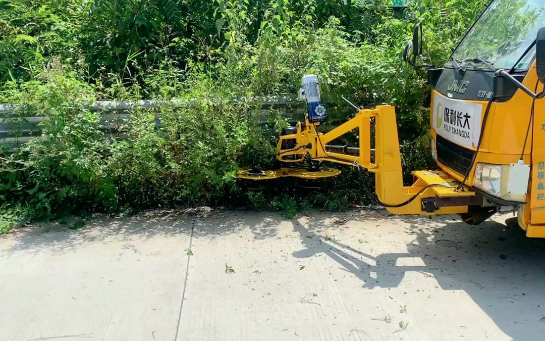 边坡高枝修剪机 车载高速公路护坡修剪机 多功能边坡修剪机