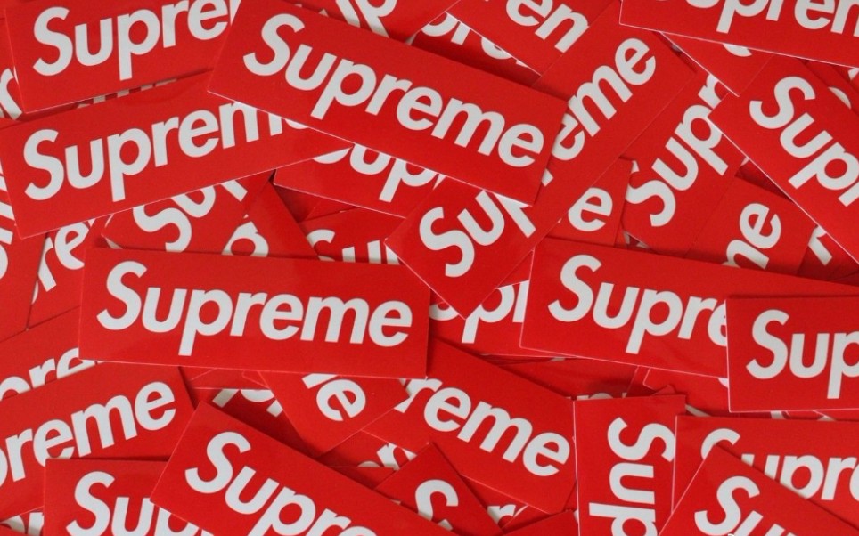 Vans母公司斥资21亿收购Supreme,创始人 James Jebbia 正式沦为「打工人」继续留在 Supreme哔哩哔哩bilibili