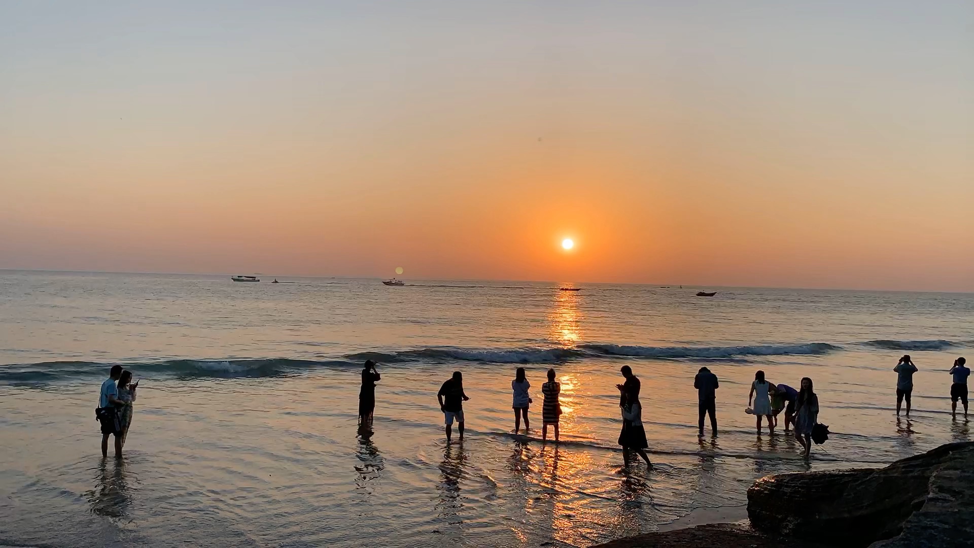 涠洲岛日落(滴水丹屏)