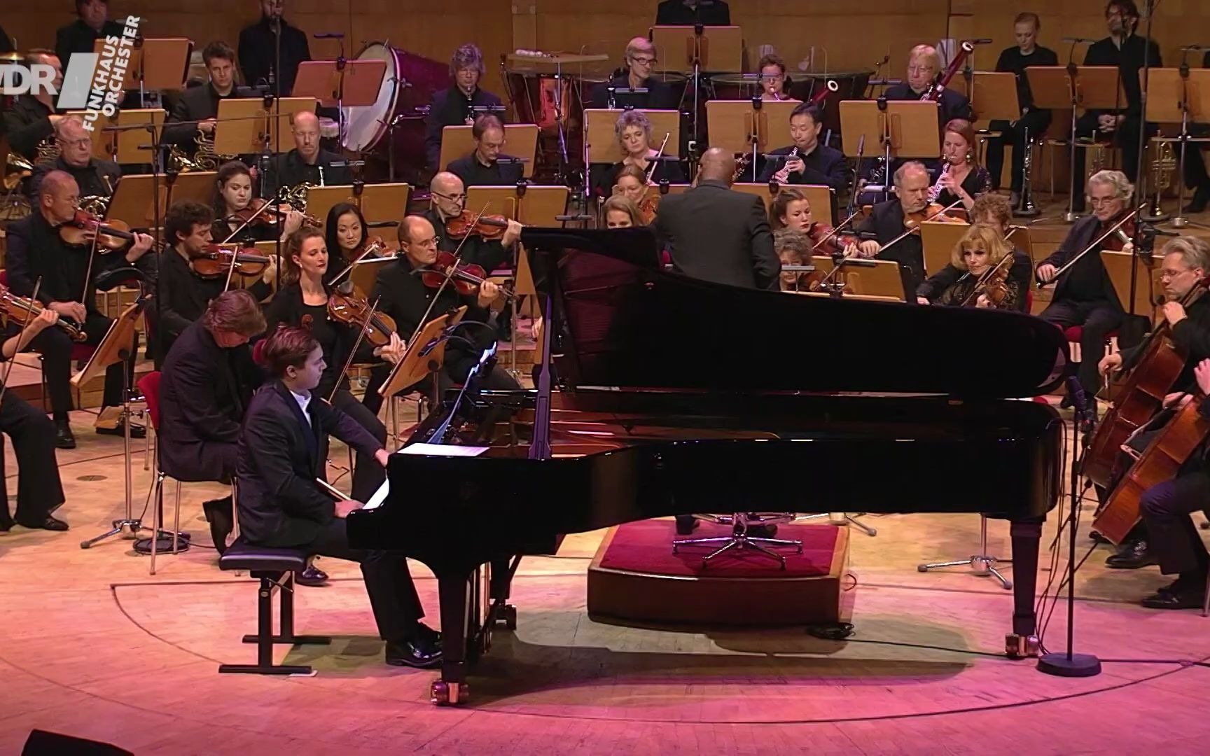 final fantasie x-concerto 音乐会 wdr(西德广播乐团)benyamin nuss