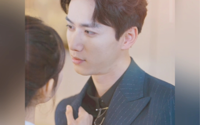 叶梦为自己男友江凯前途放弃学业出国打拼,成立蔷薇财团,意欲向江凯