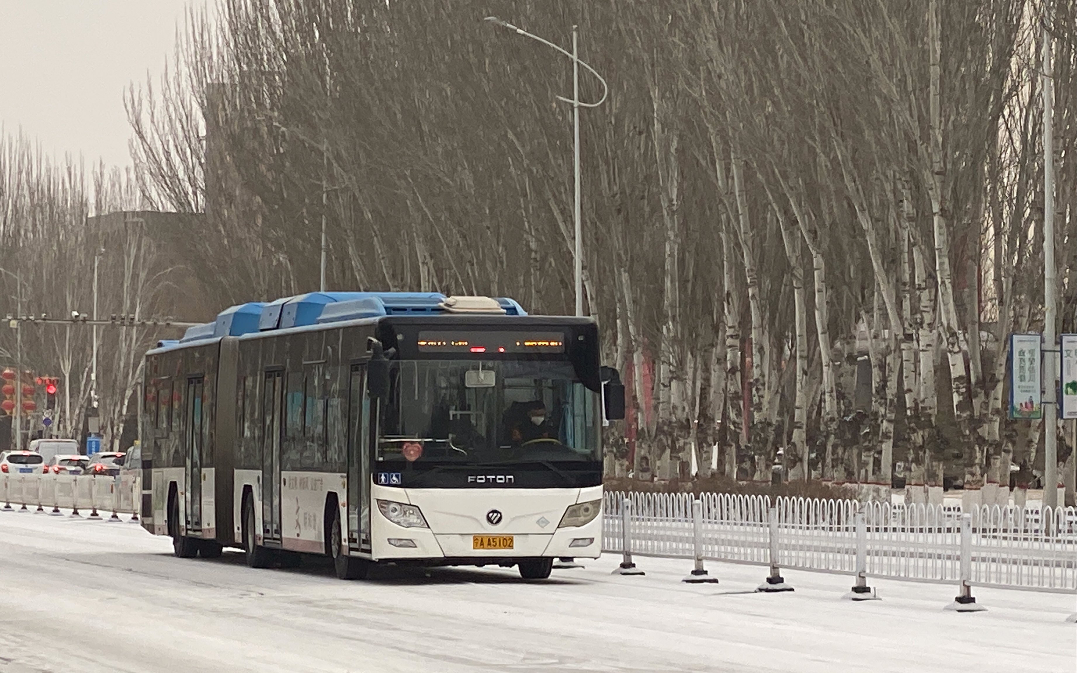 [雪·銀川]銀川快速公交bj6180c8ctd雪地走行影像