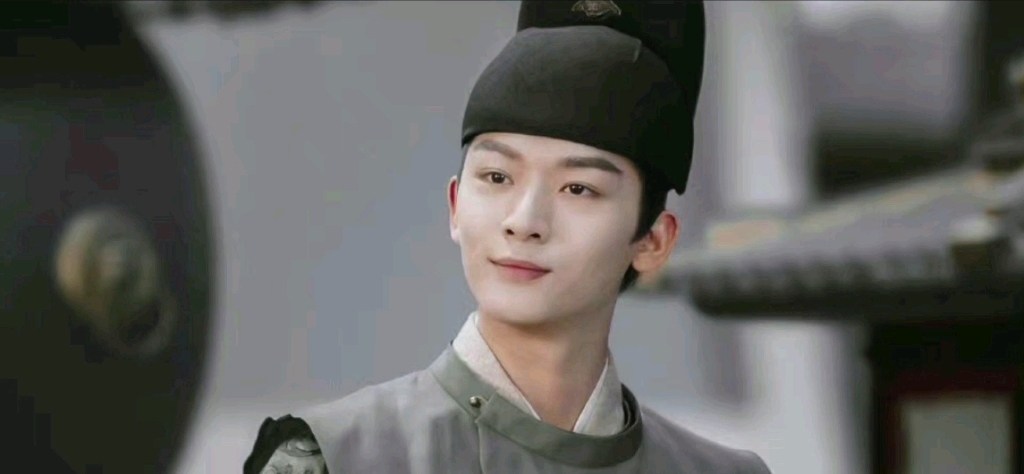 张晚意的古装从来不会让人失望   【风起霓裳曹王李明-张晚意】举手投