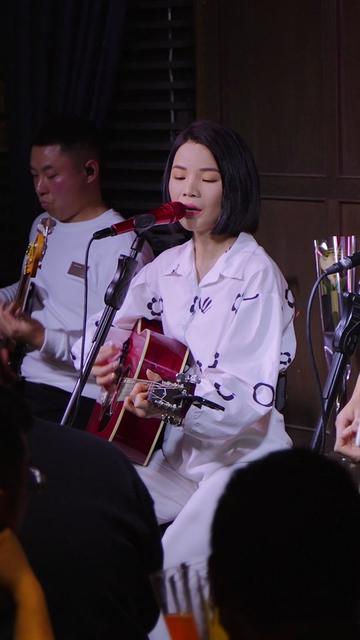 "人生于世上有几个知己" @丽江醉乡民谣