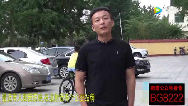 叉子恶搞,“假聋哑人”街头行骗,王小贱惩治骗局!哔哩哔哩bilibili