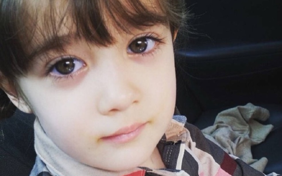 韩英混血儿heather (译名:希瑟) 希瑟2018年,也就是去年的自我介绍