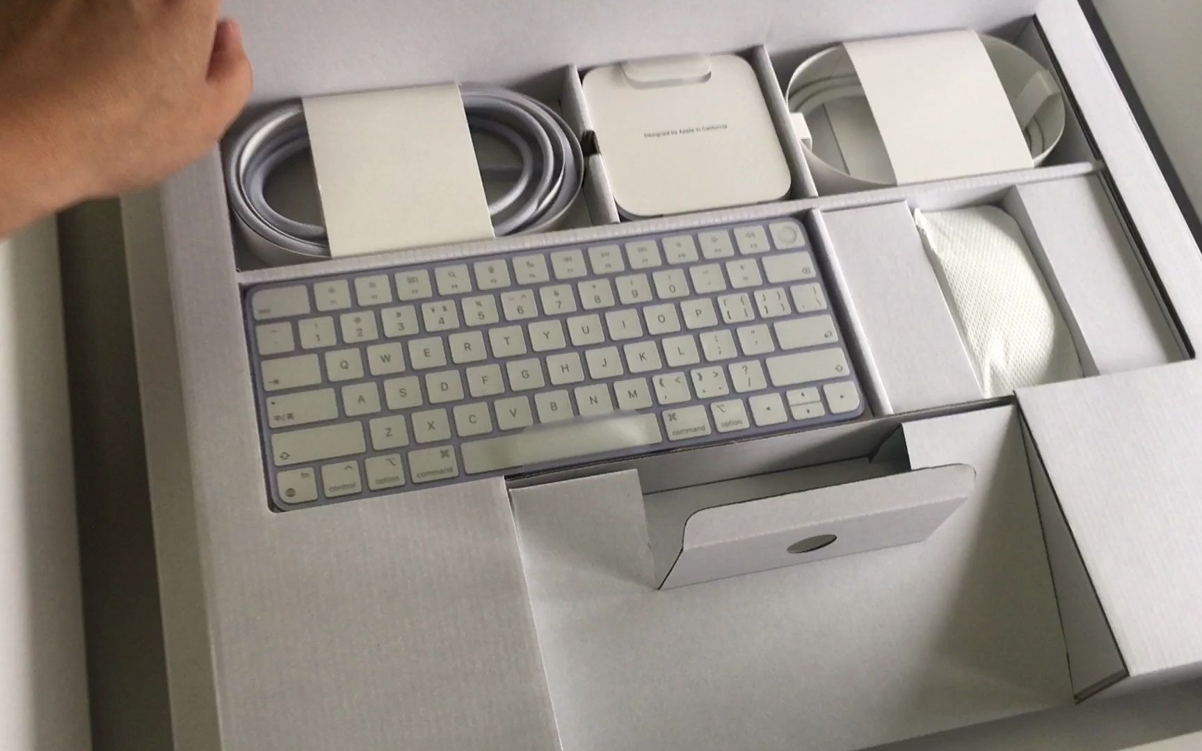 imac2021开箱紫色的公司新买的苹果电脑装起来