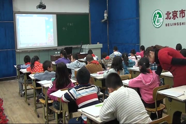 [图]北师大版小学数学三下《1.1分桃子》-郝老师优质课公开课教学视频