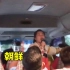 朝鲜漂亮女导游，唱《亲密的爱人》，外国人能唱到这个水平真厉害
