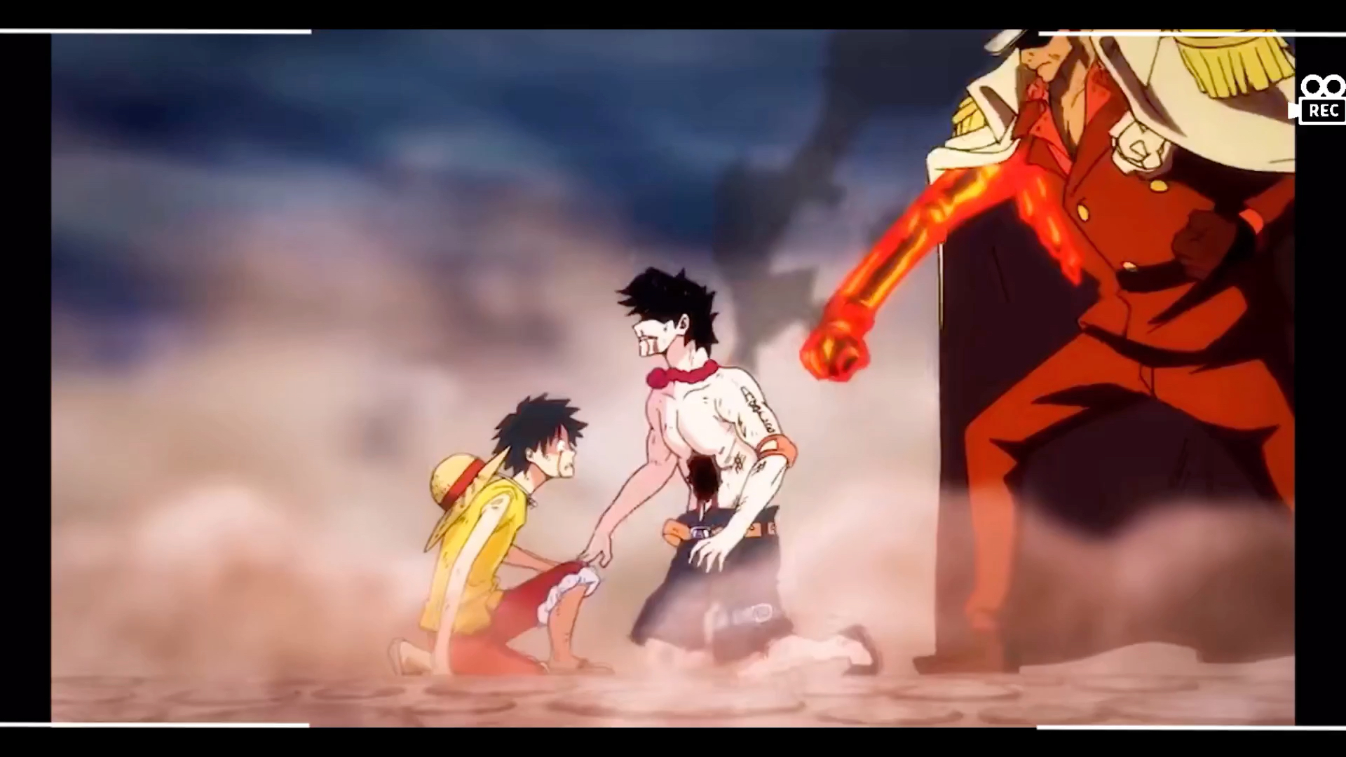 艾斯死后,萨博成了路飞唯一诉苦的哥哥