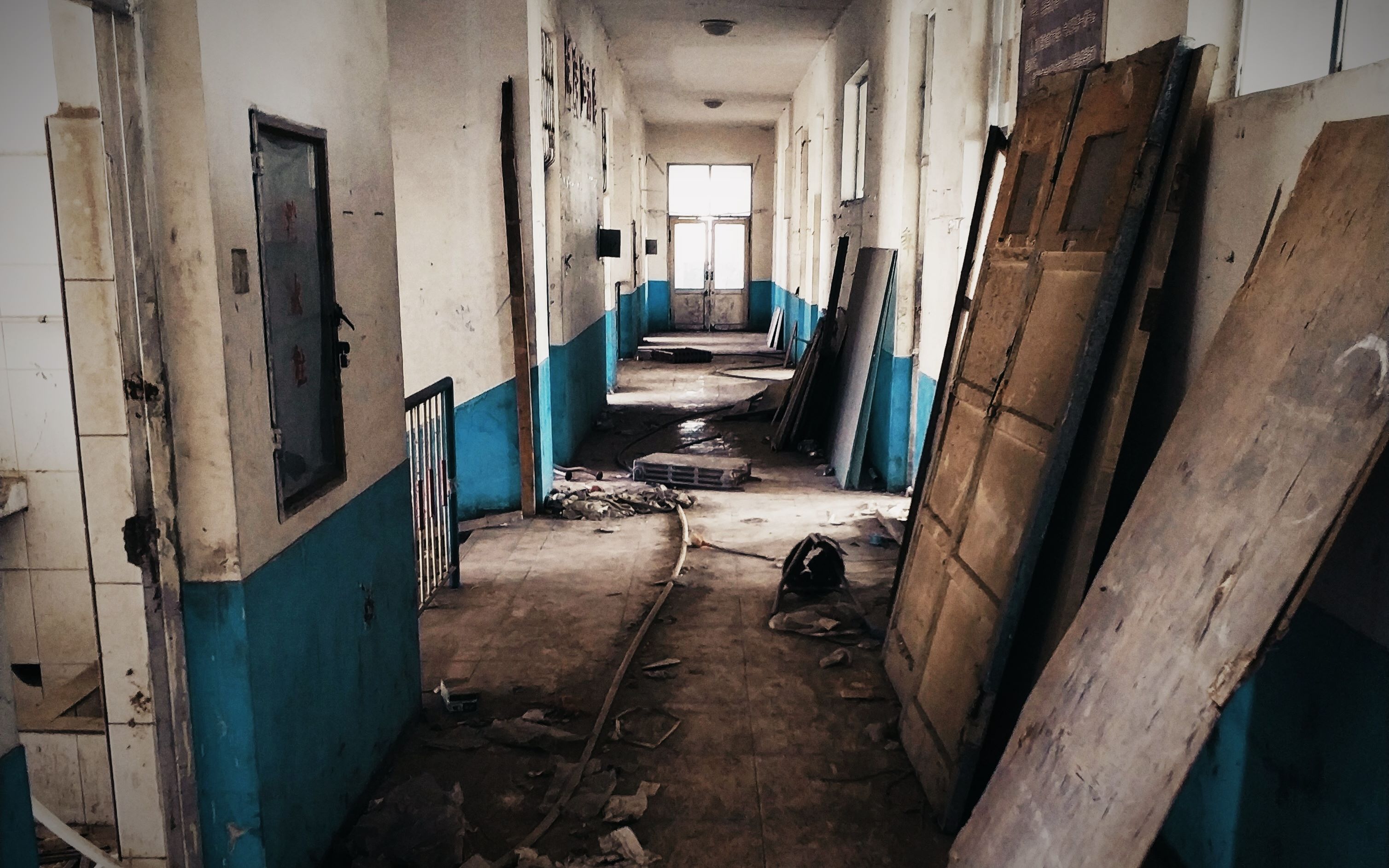 废弃的学校图片可怕图片