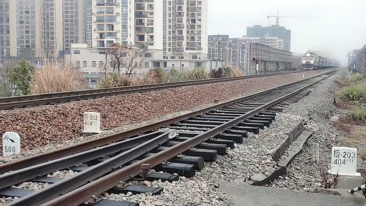 [图]K8729次列车 景德镇站一站台一道