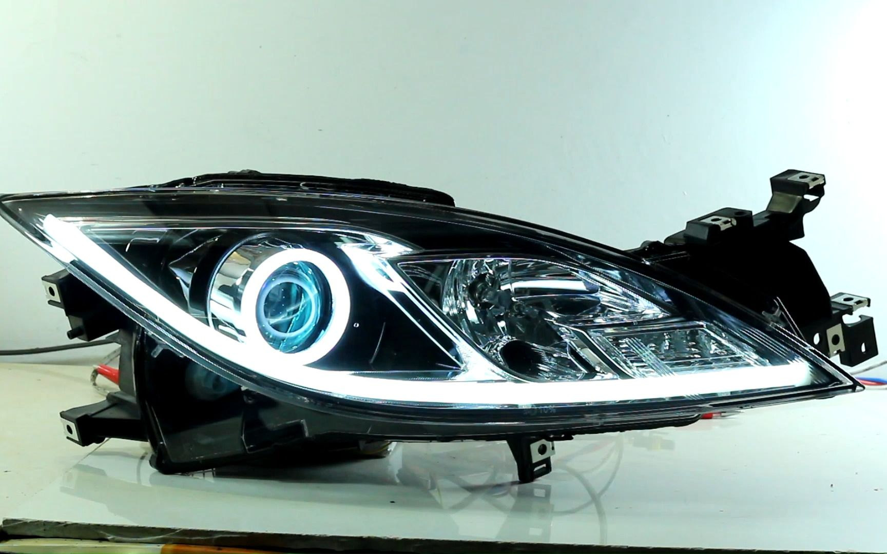 适用于马自达睿翼大灯总成改装led双光透镜天使眼日行灯流光