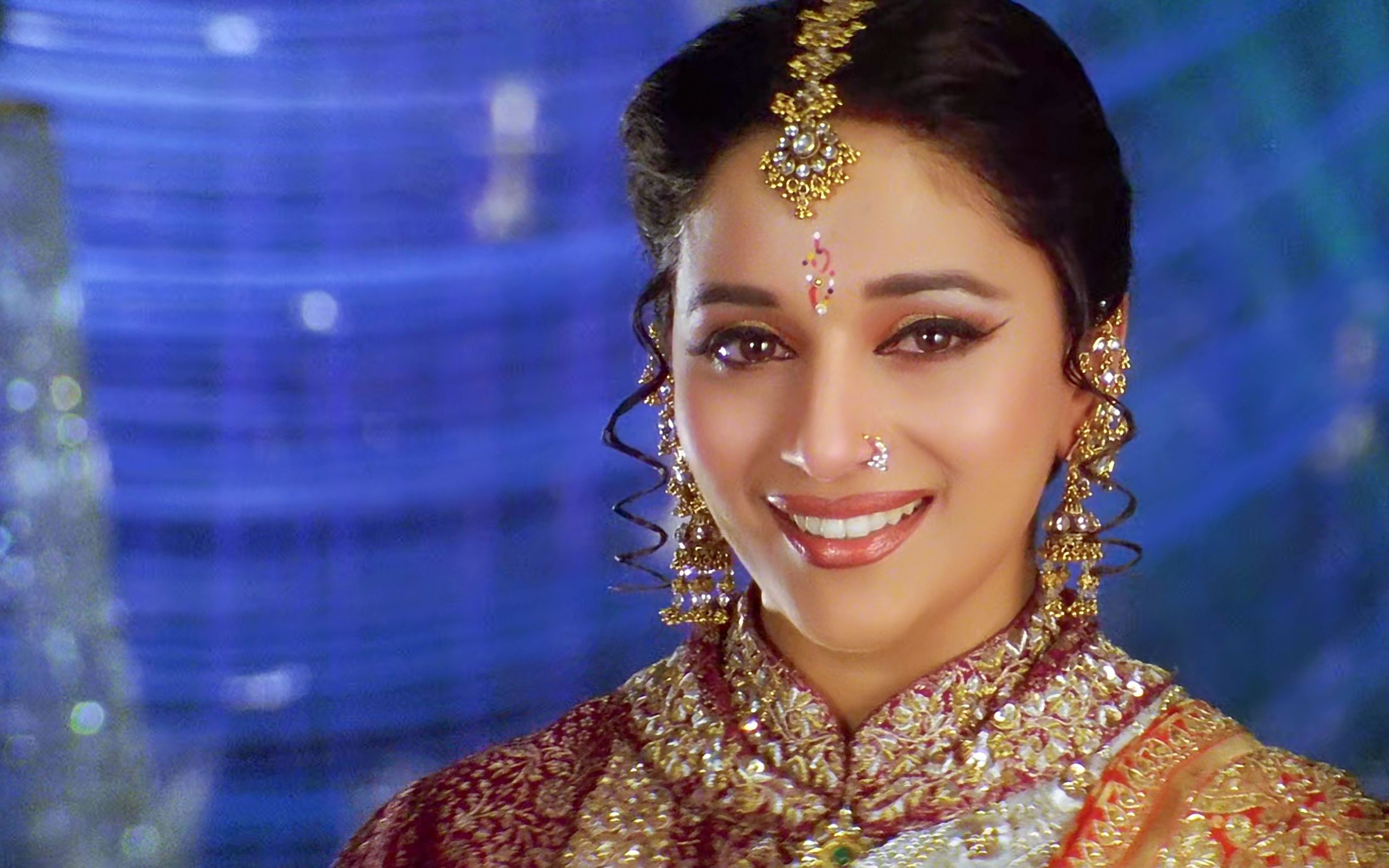 madhuri dixit 