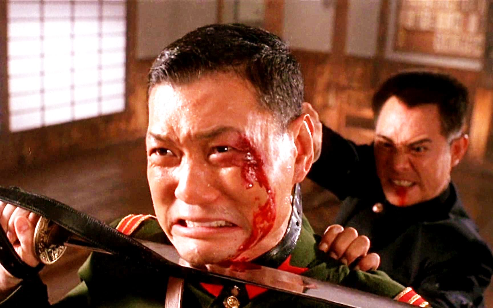 日本人想用断腰技杀陈真,被陈真直接破解,简直太帅了!《精武英雄》