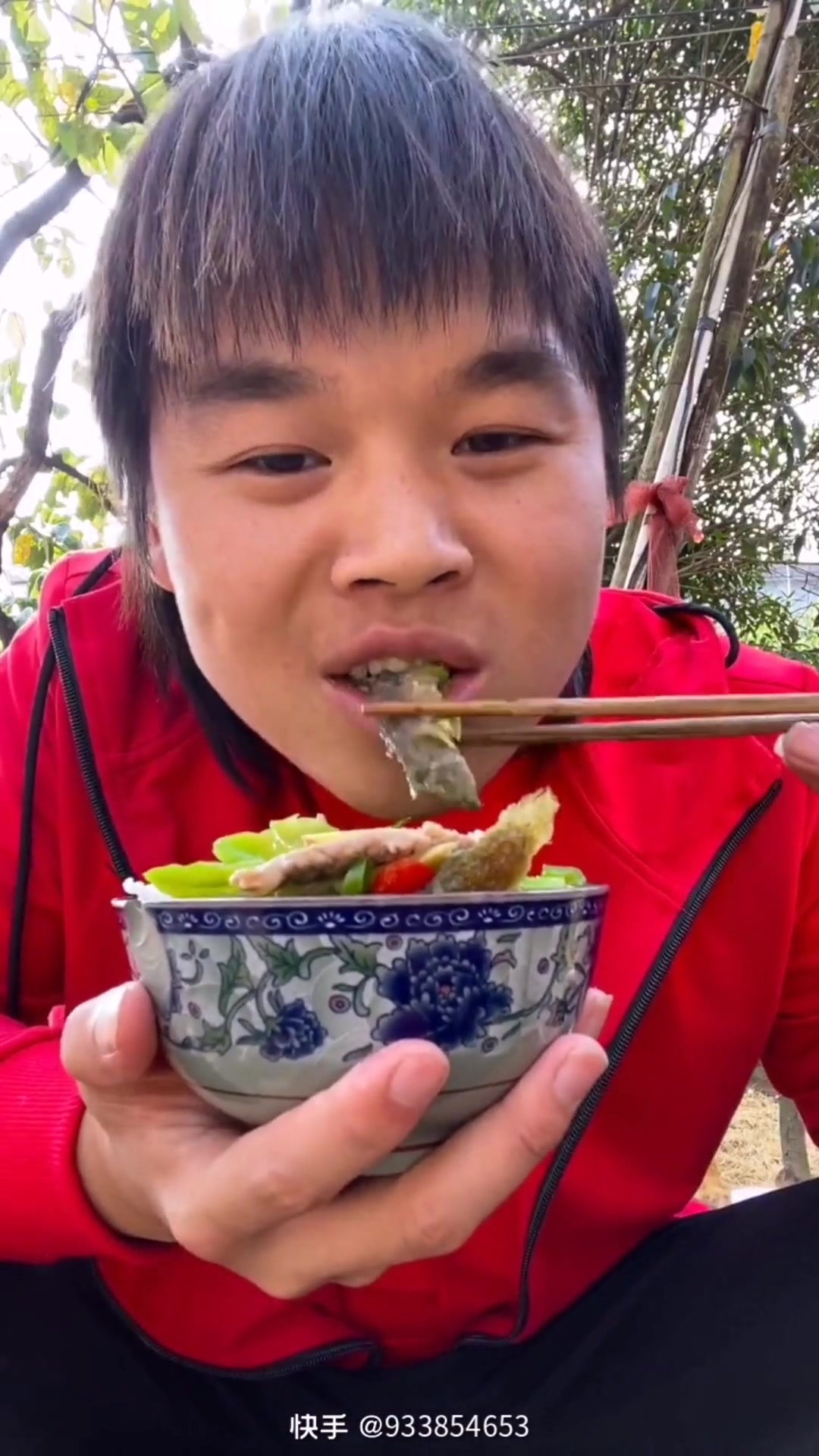 [套餐兄弟]浪人喜提苹果12 pro max,并在套餐村测试5g网络