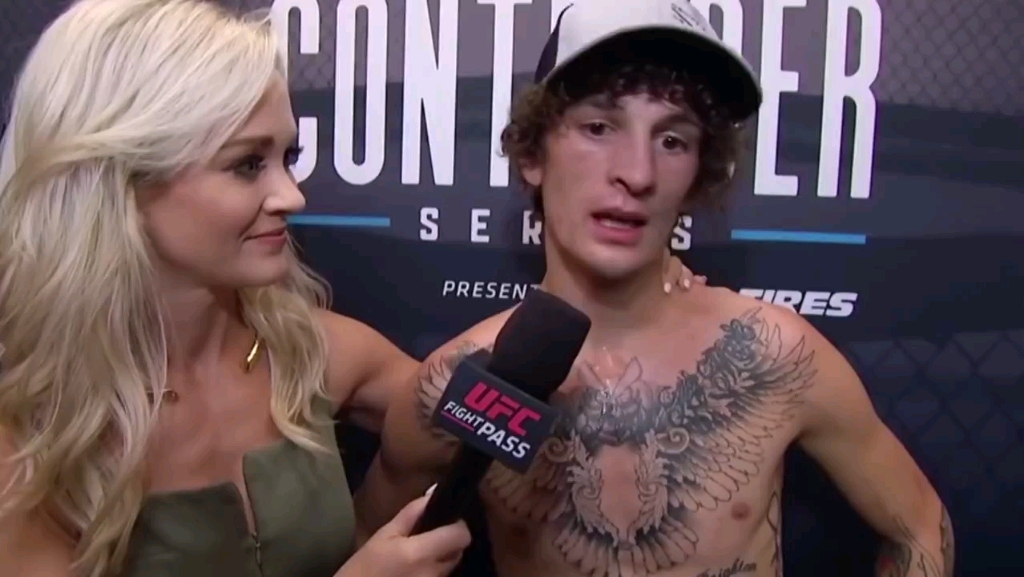 今天来点不一样的,"蜜糖肖恩 奥马利搜 " #ufc #蜜糖肖恩奥马利