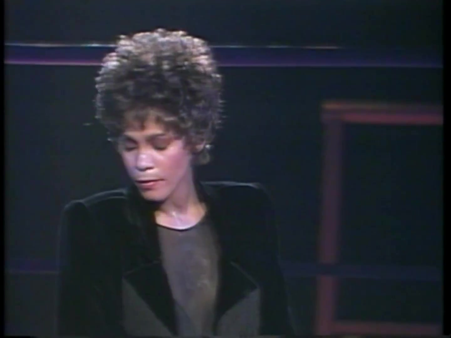 [图]【感冒也要即兴】Whitney Houston - Saving All My Love For You (Live in Japan 1990)