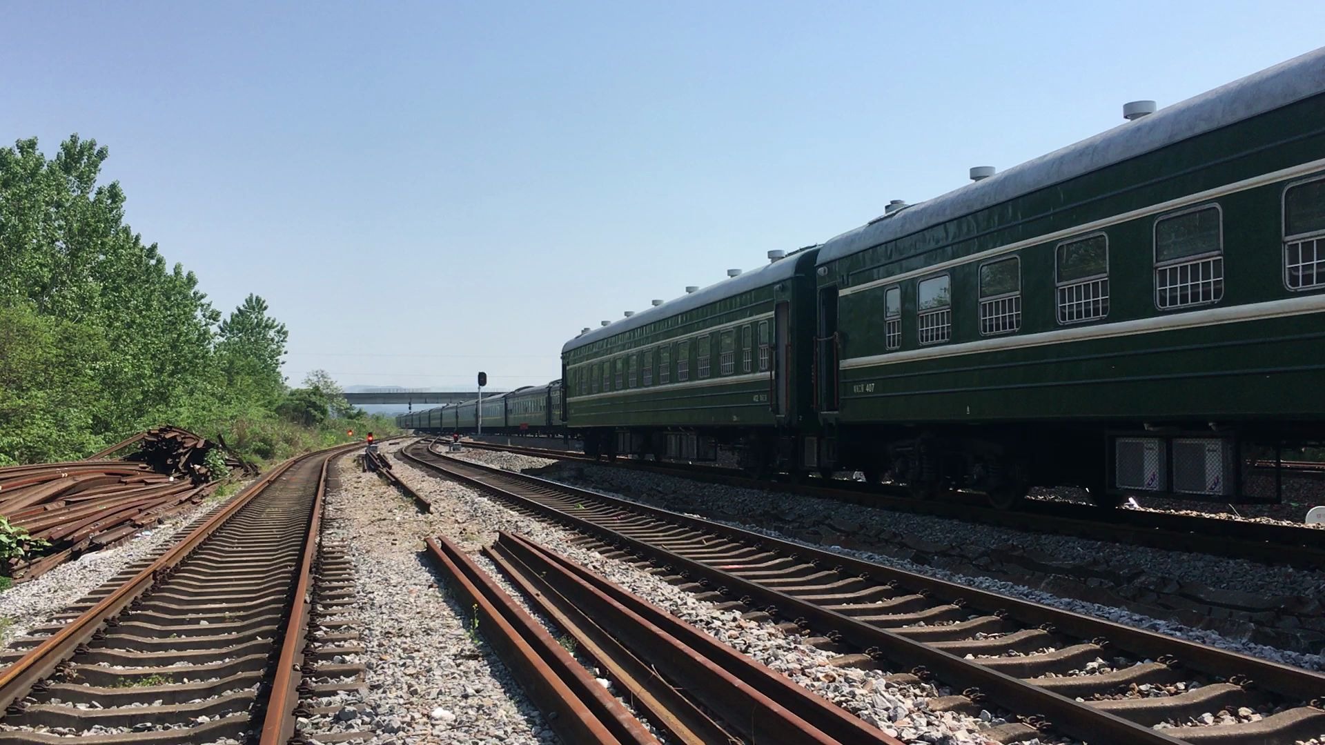 2017年4月30日9:59分,k45次浮梁站2道通过,请勿盗视频,视频版权为本人