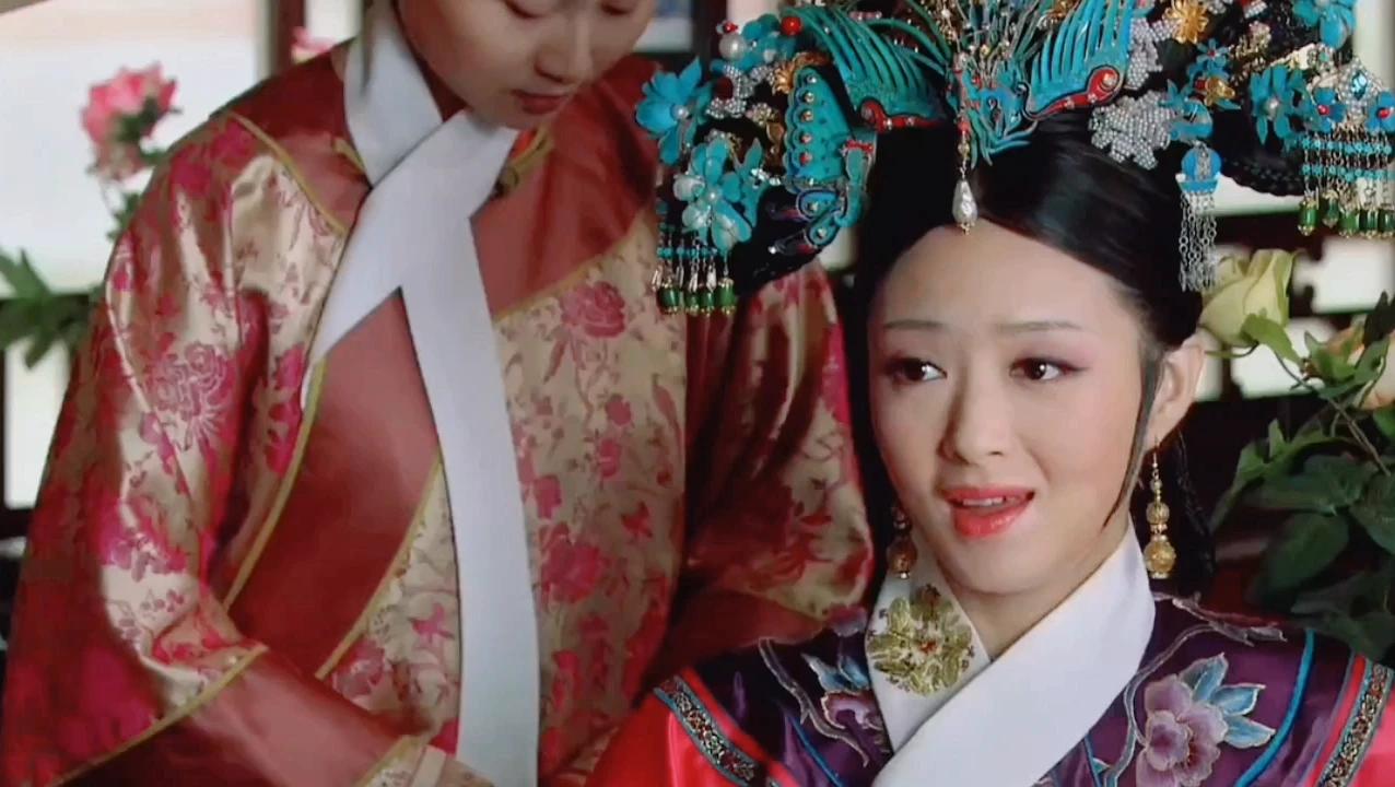 《甄嬛传》蒋欣拍第一场戏就受到表扬,导演说她台词很好