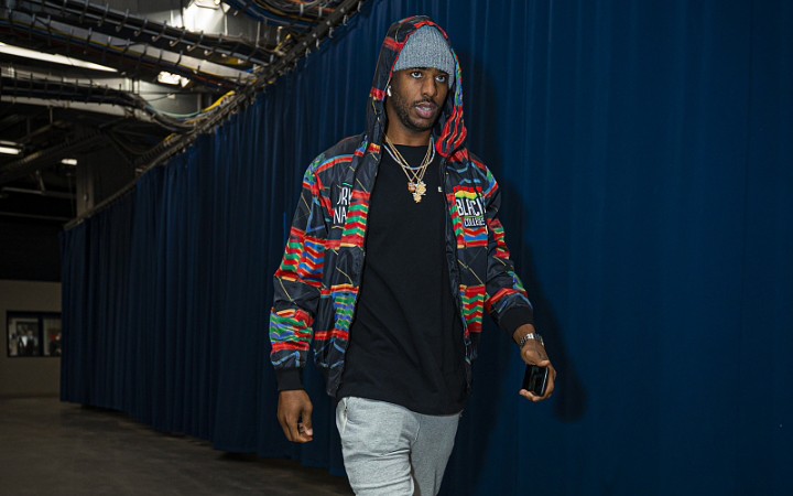 跟老炮学穿搭!克里斯保罗帅气入场照放送_哔哩哔哩_bilibili