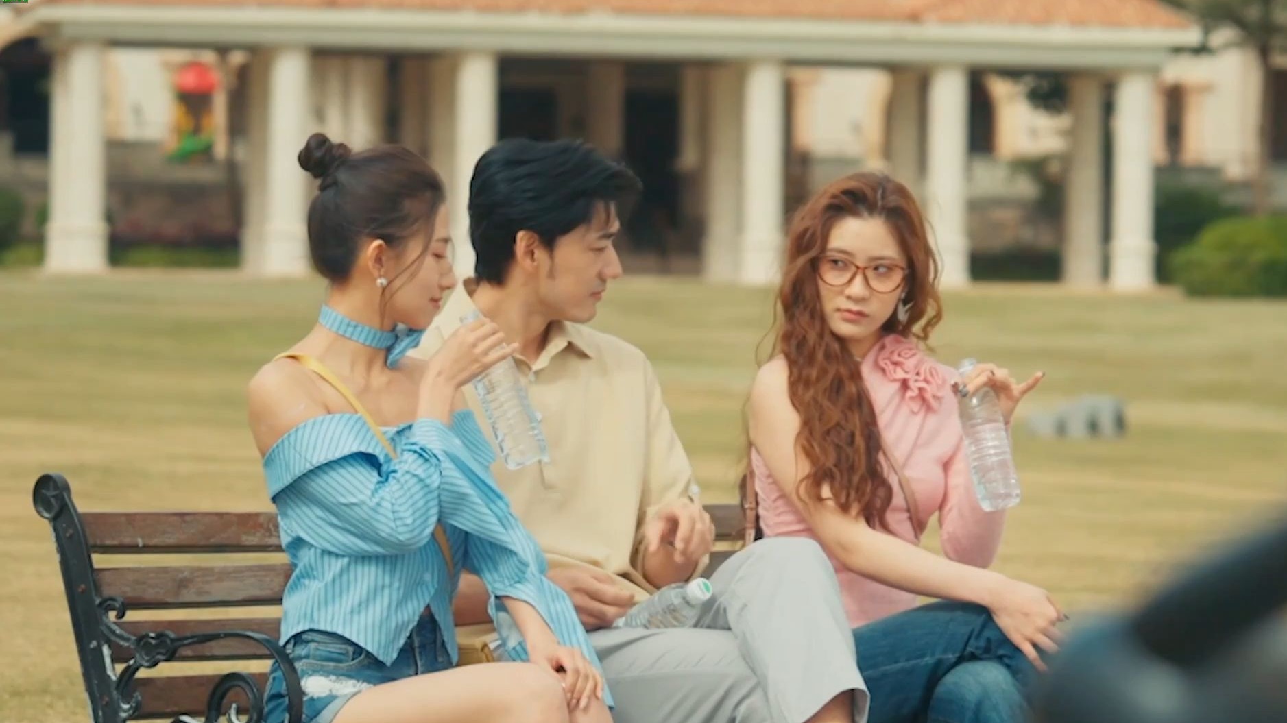 爆火的“捞女”教程到底是谁在看？情感反诈模拟器（捞女游戏）免费中文互动剧情游戏识破恋爱骗局！